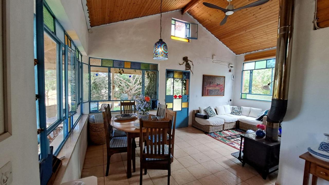 Villa Adama Clil Bagian luar foto