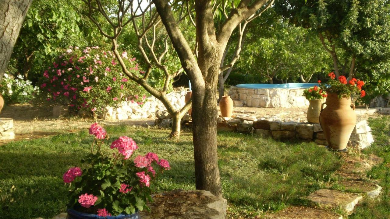 Villa Adama Clil Bagian luar foto